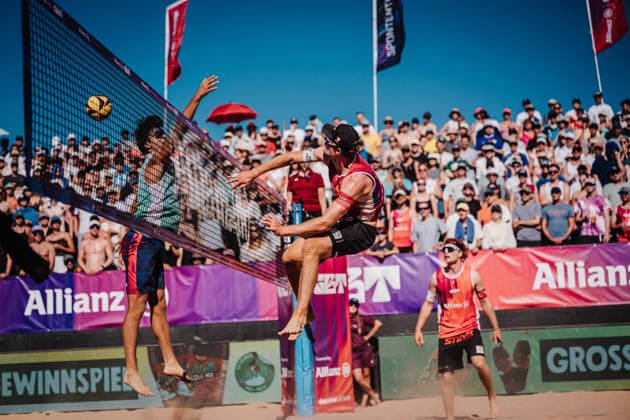 Beachvolleyball Männer Allianz German Beach Tour 2026 Tourstop München 12.07.2026 Timo Hammarberg (Österreich) beim Angriff München Zentraler Hochschulsport: Beach- Bayern Deutschland *** Men s Beach Volleyball: Allianz German Beach Tour 2026, Munich Stop, July 12, 2026; Timo Hammarberg (Austria) on the attack; Munich Central University Sports; Beach Bayern; Germany