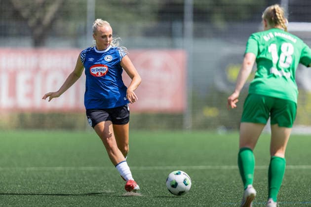 Fußball I Frauen I Freundschaftsspiel I DJK Arminia Ibbenbüren - DSC Arminia Bielefeld I 12.07.2026 Celine Preuß (4, DSC Arminia Bielefeld) Ibbenbüren Sportzentrum Schierloh NRW Deutschland *** Soccer I Women s I Friendly Match I DJK Arminia Ibbenbüren vs. DSC Arminia Bielefeld I July 12, 2026 Celine Preuß 4, DSC Arminia Bielefeld vs. Ibbenbüren, Schierloh Sports Center, North Rhine-Westphalia, Germany Copyright: xLobeca CedricxSiefkerx