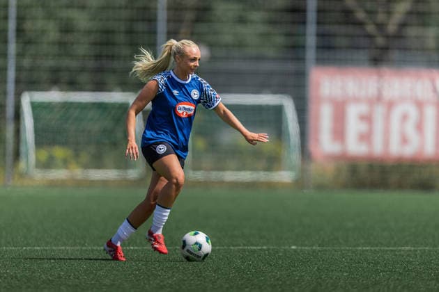 Fußball I Frauen I Freundschaftsspiel I DJK Arminia Ibbenbüren - DSC Arminia Bielefeld I 12.07.2026 Celine Preuß (4, DSC Arminia Bielefeld) Ibbenbüren Sportzentrum Schierloh NRW Deutschland *** Soccer I Women s I Friendly Match I DJK Arminia Ibbenbüren vs. DSC Arminia Bielefeld I July 12, 2026 Celine Preuß 4, DSC Arminia Bielefeld vs. Ibbenbüren, Schierloh Sports Center, North Rhine-Westphalia, Germany Copyright: xLobeca CedricxSiefkerx