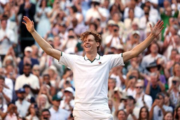 Jannik Sinner celebrates victory in the Men s Singles final Wimbledon Tennis Championships, Day 14, The All England Lawn Tennis and Croquet Club, London, UK - 12 Jul 2026London The All England Lawn Tennis and United Kingdom  Copyright: xEllaxLing Shutterstockx 16981034ds
