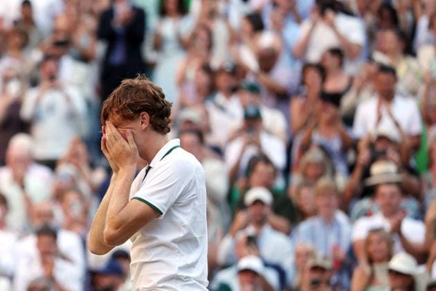 Jannik Sinner celebrates victory in the Men s Singles final Wimbledon Tennis Championships, Day 14, The All England Lawn Tennis and Croquet Club, London, UK - 12 Jul 2026London The All England Lawn Tennis and United Kingdom  Copyright: xEllaxLing Shutterstockx 16981034dr