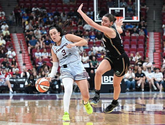 July 12, 2026, Montreal, Pq, Canada: Toronto Tempo s Marina Mabrey (3) knocks New York Liberty s Pauline Astier (18) off the ball during first half WNBA, Basketball Damen, USA basketball action in Montreal, on Sunday, July 12, 2026. Canada News - July 12, 2026  - ZUMAc35_ 20260712_zaf_c35_020 Copyright: xGrahamxHughesx