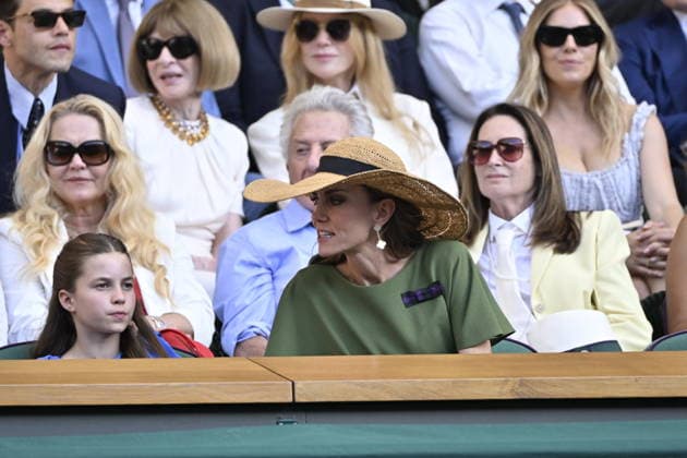Tennis - Wimbledon 2026 - ITF - The Championships - 12 07 2026 - Tennis - Wimbledon 2026 - ITF - The Championships - 12 07 2026 - Son altesse royal Kate Catherine Princesse de Galles - remise de prix et Royal Box - avec Georges et Charlotte et Le Prince William Prince de Galles London  Copyright: xChryslenexCaillaud Psnewzx