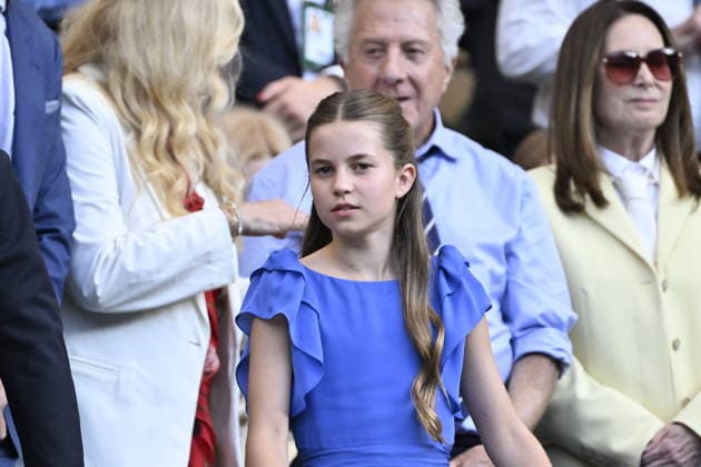 Tennis - Wimbledon 2026 - ITF - The Championships - 12 07 2026 - Tennis - Wimbledon 2026 - ITF - The Championships - 12 07 2026 - Son altesse royal Kate Catherine Princesse de Galles - remise de prix et Royal Box - avec Georges et Charlotte et Le Prince William Prince de Galles London  Copyright: xChryslenexCaillaud Psnewzx