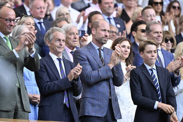 Tennis - Wimbledon 2026 - ITF - The Championships - 12 07 2026 - Tennis - Wimbledon 2026 - ITF - The Championships - 12 07 2026 - Son altesse royal Kate Catherine Princesse de Galles - remise de prix et Royal Box - avec Georges et Charlotte et Le Prince William Prince de Galles London  Copyright: xChryslenexCaillaud Psnewzx