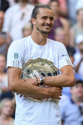 Wimbledon Tennis Championships 2026 - Day 14 LONDON, UNITED KINGDOM - JULY 11: Alexander Zverev of Germany receives the award after being beaten by Janik Sinner of Italy in the Wimbledon mens singles finals tennis during day 14 of The Wimbledon Tennis Championships at All England Lawn Tennis and Croquet Club on July 12, 2026 in London, United Kingdom. Ray Tang Anadolu London United Kingdom. Editorial use only. Please get in touch for any other usage.  Copyright: x2026xAnadoluxRayxTangx