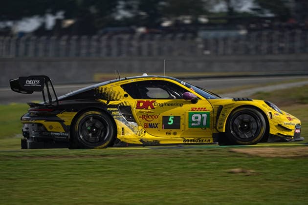 6 hours of Sao Paulo FIA WEC SAO PAULO, BRAZIL - JULY 12: Porsche 911 GT3 R of team Manthey EMA of the crew Yasser Shahin (AUS), Morris Schuring (NED) and Richard Lietz (AUT) in action during the FIA WEC 6 Hours of Sao Paulo, 4th round of the 2026 FIA World Endurance Championship at Interlagos Speedway in Sao Paulo, Brazil, on July 12, 2026. Stringer Anadolu Sao Paulo Brazil. Editorial use only. Please get in touch for any other usage.  Copyright: x2026xAnadoluxStringerx