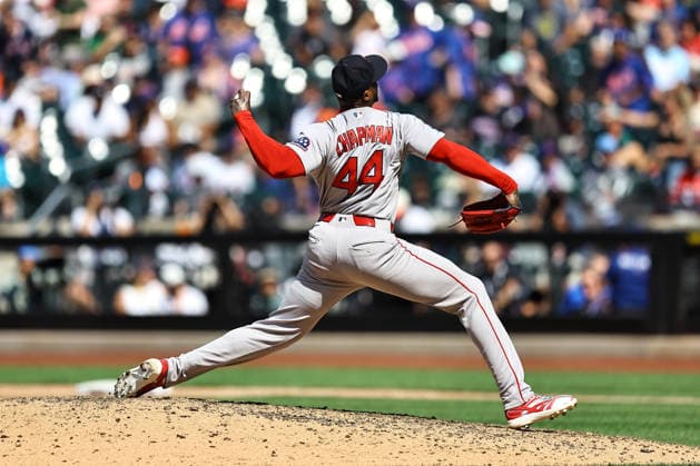 MLB, Baseball Herren, USA Boston Red Sox Vs. New York Mets Boston Red Sox relief pitcher Aroldis Chapman 44 throws during the ninth inning of a baseball game against the New York Mets at Citi Field in Corona, New York, on July 12, 2026. Corona New York United States  Copyright: xGordonxDonovanx originalFilename:donovan-mlbbosto260712_npVJe.jpg