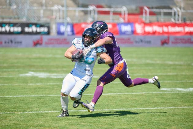 European Football Alliance, EFA, Munich Ravens, Frankfurt Galaxy Unterhaching Sportpark Unterhaching Bayern Deutschland *** European Football Alliance (EFA), Munich Ravens, Frankfurt Galaxy, Unterhaching Sportpark, Unterhaching, Bavaria, Germany Copyright: x30nullvierxPhotographiexÂ·xGerhardxLehnerx