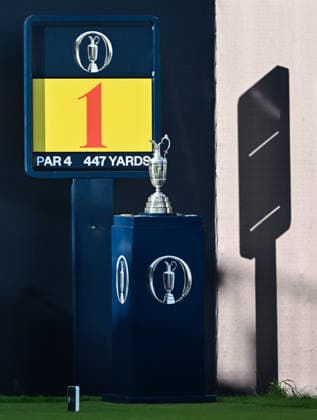 The Claret Jug on the 1st Tee, as the Last Chance Qualifier for The Open starts 154th Open Golf Championships, Royal Birkdale, Southport, UK - 13 Jul 2026Southport Royal Birkdale United Kingdom  Copyright: xGreigxCowie Shutterstockx 16988288b