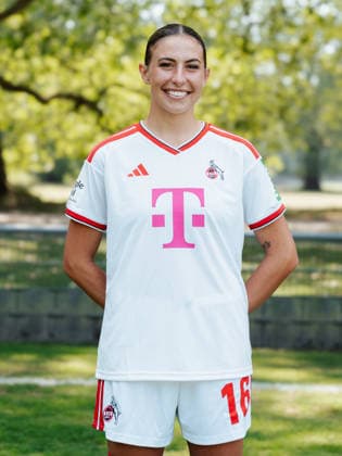 Zoe Hasenauer; 1.FC Köln; 1.BL Frauen, Porträttermin 2026 2027, Zoe Hasenauer; 1.FC Köln; 1.BL Women, portrait appointment 2026 2027, Cologne Geissbockheim NRW Germany