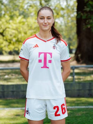 Laureta Elmazi; 1.FC Köln; 1.BL Frauen, Porträttermin 2026 2027, Laureta Elmazi; 1.FC Köln; 1.BL Women, portrait appointment 2026 2027, Cologne Geissbockheim NRW Germany