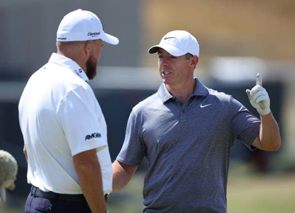 154th Open Golf Championships - Practice Day Rory McIlroy of Northern Ireland (R) and Shane Lowry of Ireland (L) on the driving range during practice day at the British Open Golf Championships at Royal Birkdale in Southport, Britain, 13 July 2026. SOUTHPORT UNITED KINGDOM  Copyright: xADAMxVAUGHANx