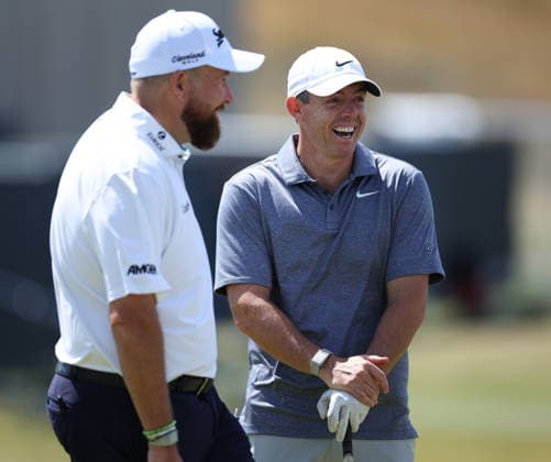 154th Open Golf Championships - Practice Day Rory McIlroy of Northern Ireland (R) and Shane Lowry of Ireland (L) on the driving range during practice day at the British Open Golf Championships at Royal Birkdale in Southport, Britain, 13 July 2026. SOUTHPORT UNITED KINGDOM  Copyright: xADAMxVAUGHANx