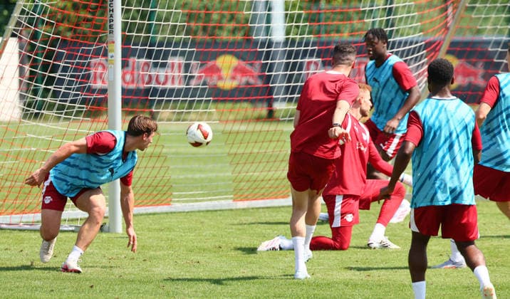 RB Leipzig Ð Trainingsstart Bundesliga Leipzig, 13.07.2026, Red Bull Akademie, Fussball, 1.Bundesliga, RB Leipzig , Pressekonferenz , Auftaktraining für die neue Spielzeit 2026 2027 , Im Bild: Romulo beim Torschuß. , Nur zur redaktionellen Nutzung. Only editorial use. , *** RB Leipzig – Start of Bundesliga Training, Leipzig, July 13, 2026, Red Bull Academy, Soccer, Bundesliga 1, RB Leipzig, Press Conference, First training session for the new 2026–2027 season, Pictured: Romulo taking a shot on goal, For editorial use only, Picture Point