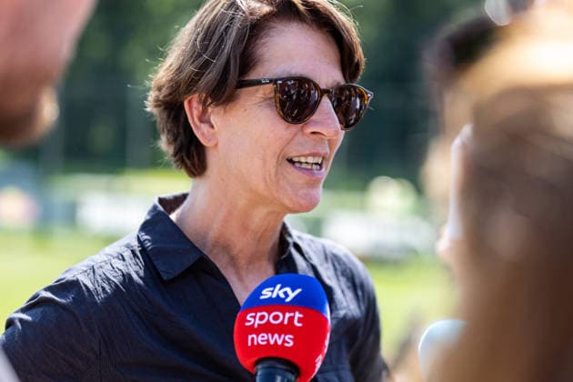 13.07.2026, GER, Öffentliches Training, Saison 2026 2027), RB Leipzig Tatjana Haenni, CEO (Vorsitzende der Geschäftsführung) RB Leipzig beim Interview *** July 13, 2026, GER, Public Training, 2026–2027 Season, RB Leipzig: Tatjana Haenni, CEO and Chair of the Executive Board of RB Leipzig, during an interview nordphotoxGmbHx xTrienitz nph00051