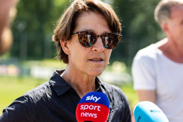 13.07.2026, GER, Öffentliches Training, Saison 2026 2027), RB Leipzig Tatjana Haenni, CEO (Vorsitzende der Geschäftsführung) RB Leipzig beim Interview *** July 13, 2026, GER, Public Training, 2026–2027 Season, RB Leipzig: Tatjana Haenni, CEO and Chair of the Executive Board of RB Leipzig, during an interview nordphotoxGmbHx xTrienitz nph00051