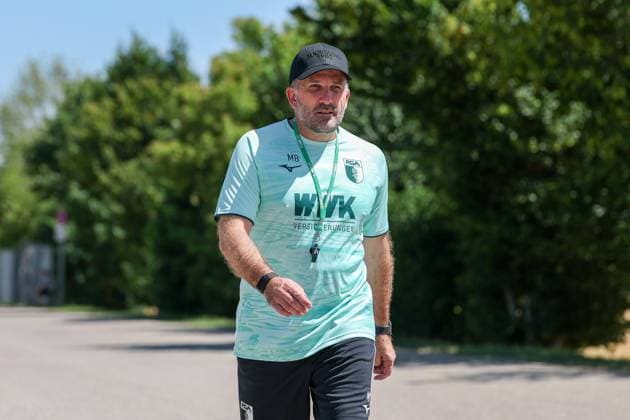 Chef-Trainer Manuel Baum (FC Augsburg) kommt zum Training, Training FC Augsburg, Fussball, 1. Bundesliga, Saison 2026 27, 13.07.2026 Augsburg Bayern Deutschland *** Head Coach Manuel Baum, FC Augsburg, arrives for practice; FC Augsburg practice; soccer; Bundesliga 1; 2026–27 season; July 13, 2026; Augsburg, Bavaria, Germany Copyright: xkolbert-press ChristianxKolbertx