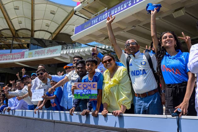 LONDON, ENGLAND JULY 13 - Fans of India celebrating the teams victory after Day 4 of the Rothesay Test Match game between England and India at Lord s Cricket Ground on July 13, 2026 in London , England . (Photo by Keeran Marquis Sports Press Photo)  Copyright: xKeeranxMarquis SPPx Sportspressphoto_SPR190301