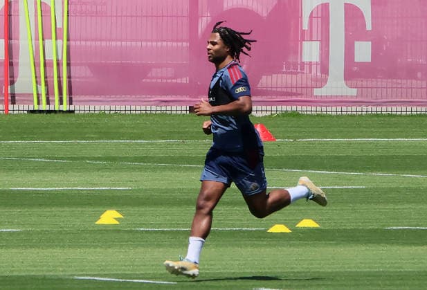 13.07.2026, FC Bayern Training , Saebenerstrasse Muenchen, Fussball, im Bild: Serge Gnabry (FC Bayern Muenchen) *** July 13, 2026, FC Bayern Training, Saebenerstrasse, Munich, Soccer, Sports, Pictured: Serge Gnabry, FC Bayern Munich