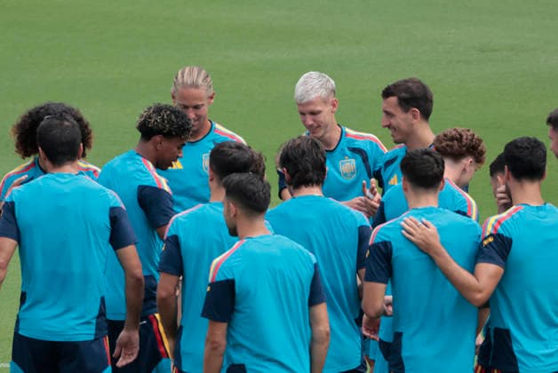 Spanish national team, Nationalteam players during a training session at the Cotton Bowl Stadium in Dallas, US, 13 July 2026, on the eve of the World Cup semifinal against France. Spanish national team training session in Dallas !ACHTUNG: NUR REDAKTIONELLE NUTZUNG!  Copyright: xLavandeiraxjrx GRAF5922 20260713-55020883779_1