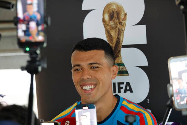 Spanish defender Pedro Porro offers a press conference, PK, Pressekonferenz at the Cotton Bowl Stadium in Dallas, US, 13 July 2026, on the eve of the World Cup semifinal against France. Spanish national team, Nationalteam press conference in Dallas !ACHTUNG: NUR REDAKTIONELLE NUTZUNG!  Copyright: xLavandeiraxjrx GRAF5917 20260713-55020883814_1