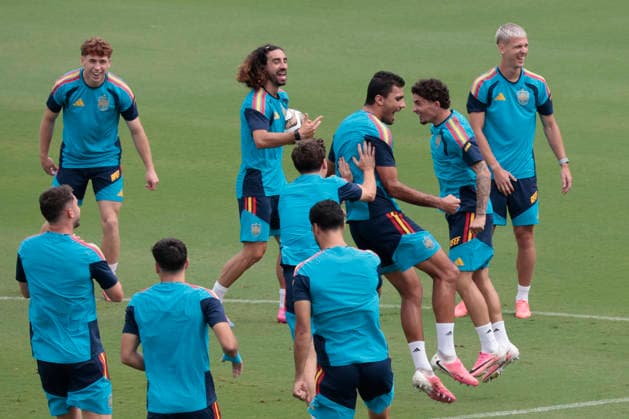 Spanish national team, Nationalteam players during a training session at the Cotton Bowl Stadium in Dallas, US, 13 July 2026, on the eve of the World Cup semifinal against France. Spanish national team training session in Dallas !ACHTUNG: NUR REDAKTIONELLE NUTZUNG!  Copyright: xLavandeiraxjrx GRAF5950 20260713-55020883986_1