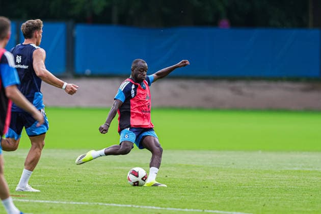 Jean-Luc DompÃ (Hamburger SV, 07) GER, Training Hamburger SV, Fussball, 1. Bundesliga, Saison 2026 2027, 13.07.2026 GER, Training Hamburger SV, Fussball, 1. Bundesliga, Saison 2026 2027, 13.07.2026 Hamburg *** Jean Luc Dompo Hamburger SV, July 7, GER, Hamburger SV practice, soccer, Bundesliga 1, 2026–2027 season, July 13, 2026 GER, Hamburger SV training, soccer, Bundesliga 1, 2026–2027 season, July 13, 2026 Hamburg Copyright: xEibner-Pressefoto MarcelxvonxFehrnx EP_MFN