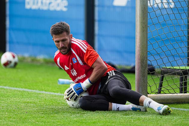 Daniel Heuer Fernandes (Hamburger SV, 01) GER, Training Hamburger SV, Fussball, 1. Bundesliga, Saison 2026 2027, 13.07.2026 GER, Training Hamburger SV, Fussball, 1. Bundesliga, Saison 2026 2027, 13.07.2026 Hamburg *** Daniel Heuer Fernandes, Hamburger SV, July 1, GER, Hamburger SV practice, soccer, Bundesliga 1, 2026–2027 season, July 13, 2026 GER, Hamburger SV Training, Soccer, Bundesliga 1, 2026–2027 Season, July 13, 2026 Hamburg Copyright: xEibner-Pressefoto MarcelxvonxFehrnx EP_MFN