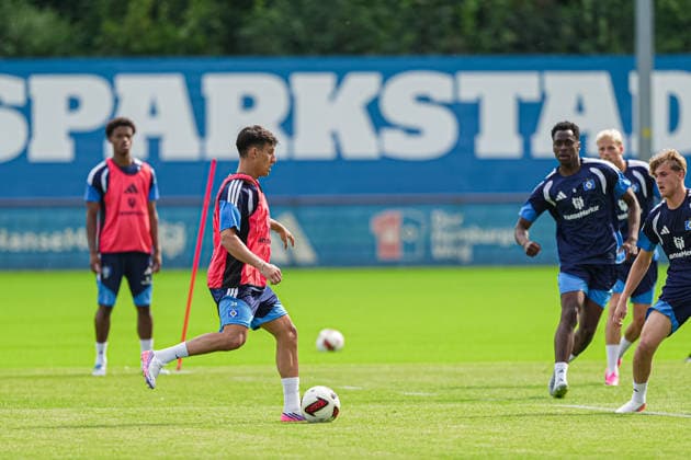 Nicolas Capaldo (Hamburger SV, 24) GER, Training Hamburger SV, Fussball, 1. Bundesliga, Saison 2026 2027, 13.07.2026 GER, Training Hamburger SV, Fussball, 1. Bundesliga, Saison 2026 2027, 13.07.2026 Hamburg *** Nicolas Capaldo, Hamburger SV, 24 (GER), Hamburger SV training, soccer, Bundesliga 1, 2026–2027 season, July 13, 2026 (GER), Hamburger SV training, soccer, Bundesliga 1, 2026–2027 season, July 13, 2026, Hamburg Copyright: xEibner-Pressefoto MarcelxvonxFehrnx EP_MFN