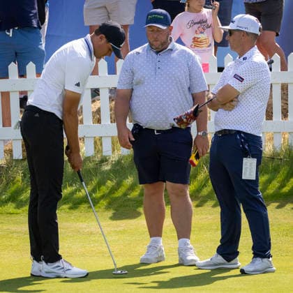 260713 Birkdale, Southport, England The Open Championship at Royal Birkdale Golf Club Ludvig Aberg, Sweden, practices putting with Stephen Sweeney during Monday s practice day for the British Open at Royal Birkdale, Southport, England, , July 13, 2026. Photo Christer Höglund TT code 1019 SPOUTHPORT UK x1019x *** July 13, 2026 Birkdale, Southport, England The Open Championship at Royal Birkdale Golf Club Ludvig Aberg of Sweden practices putting with Stephen Sweeney during Monday’s practice round for the British Open at Royal Birkdale, Southport, England, , July 13, 2026 Photo by Christer Höglund TT code 1019 SPOUTHPORT UK x1019x  Copyright: xChristerxHöglund TTx GOLF BRITISH OPEN