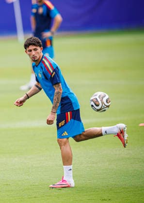 Spain national team, Nationalteam World Cup 13 07 2026 Yeremi Pino of Spain controls the ball during the Spanish national team s training session at Cotton Bowl in Dallas, United States of America on July 13, 2026. Photo (PGS Photo Agency) Dallas usa Copyright: xPGSxPhotoxAgencyx