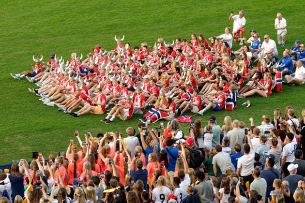260713 Deltagare fran Norge under invigningen av Gothia Cup den 13 juli 2026 i Göteborg. *** July 13, 2026: Participants from Norway at the opening ceremony of the Gothia Cup on July 13, 2026, in Gothenburg  Copyright: NICKLASxELMRIN BB260713NE017