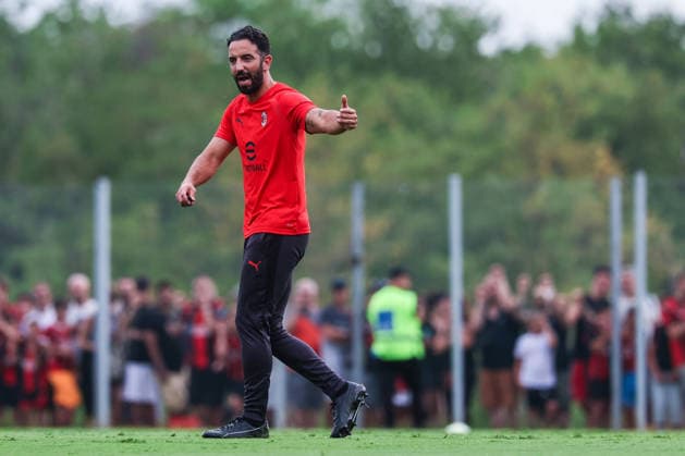 AC Milan 2026 27 - Training Session - 13 07 2026 Ruben Amorim Head Coach of AC Milan gestures during Training Session AC Milan 2026 27 at Milanello in Milan, Italy *** AC Milan 2026-27 Training Session, July 13, 2026: Ruben Amorim, head coach of AC Milan, gestures during the AC Milan 2026-27 training session at Milanello in Milan, Italy Copyright: xBEAUTIFULxSPORTS Carabellix