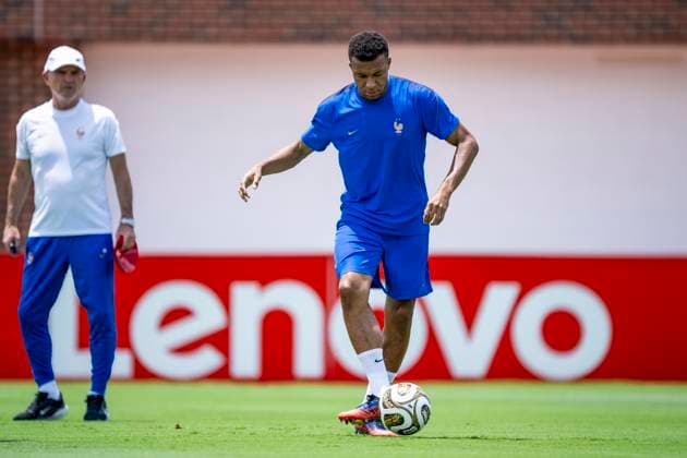 DALLAS - Kylian Mbappe of France during the 2026 World Cup, France training at Washburne Soccer and Track Stadium on July 13, 2026 in Dallas, United States. (Photo by Stefan Koops EYE4IMAGES DeFodi Images) - *** DALLAS: Kylian Mbappé of France during the 2026 World Cup; the French team training at Washburne Soccer and Track Stadium on July 13, 2026, in Dallas, United States. Photo by Stefan Koops, EYE4IMAGES, DeFodi Images