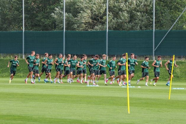 URSZULIN 13.07.2026 TRENING PILARZY LEGII WARSZAWA OPEN TRAINING SESSION LEGIA WARSAW PLAYERS ZDJECIE GRUPOWE FOT. MARCIN SZYMCZYK FOTOPYK NEWSPIX.PL --- newspix.pl 