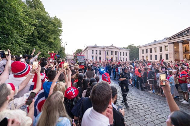 260713 Players of Norway at a team reception during day 33 of the FIFA World Cup, WM, Weltmeisterschaft, Fussball 2026 on July 13, 2026 in Oslo. Photo: Marius Nordnes BILDBYRAN COP 185 VG0993 bbeng fotball football soccer fotboll fifa world cup vm fotball-vm vm 2026 norge norway team reception *** July 13, 2026: Members of the Norwegian national team at a team reception on Day 33 of the 2026 FIFA World Cup, 2026 in Oslo. Photo by Marius Nordnes. BILDBYRAN COP 185 VG0993 bbeng soccer football fotboll FIFA World Cup World Cup 2026 Norway team reception  Copyright: MARIUSxNORDNES BB260713BB353