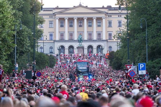 260713 Players of Norway at a team reception during day 33 of the FIFA World Cup, WM, Weltmeisterschaft, Fussball 2026 on July 13, 2026 in Oslo. Photo: Marius Nordnes BILDBYRAN COP 185 VG0993 bbeng fotball football soccer fotboll fifa world cup vm fotball-vm vm 2026 norge norway team reception *** July 13, 2026: Members of the Norwegian national team at a team reception on Day 33 of the 2026 FIFA World Cup, 2026 in Oslo. Photo by Marius Nordnes. BILDBYRAN COP 185 VG0993 bbeng soccer football fotboll FIFA World Cup World Cup 2026 Norway team reception  Copyright: MARIUSxNORDNES BB260713BB357