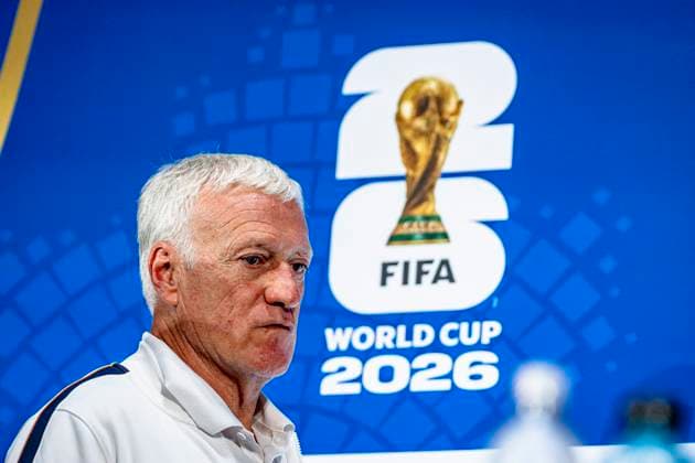 DALLAS - France national coach Didier Deschamps during the 2026 World Cup, France MD-1 press conference, PK, Pressekonferenz at AT&T Stadium on July 13, 2026 in Dallas, United States. (Photo by Stefan Koops EYE4IMAGES DeFodi Images) - *** DALLAS: France national team coach Didier Deschamps during the 2026 World Cup, France Match Day 1 press conference at AT&T Stadium on July 13, 2026, in Dallas, United States. Photo by Stefan Koops, EYE4IMAGES, DeFodi Images