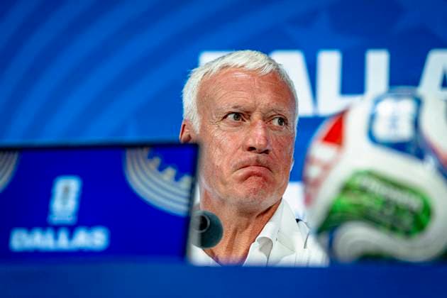 DALLAS - France national coach Didier Deschamps during the 2026 World Cup, France MD-1 press conference, PK, Pressekonferenz at AT&T Stadium on July 13, 2026 in Dallas, United States. (Photo by Stefan Koops EYE4IMAGES DeFodi Images) - *** DALLAS: France national team coach Didier Deschamps during the 2026 World Cup, France Match Day 1 press conference at AT&T Stadium on July 13, 2026, in Dallas, United States. Photo by Stefan Koops, EYE4IMAGES, DeFodi Images