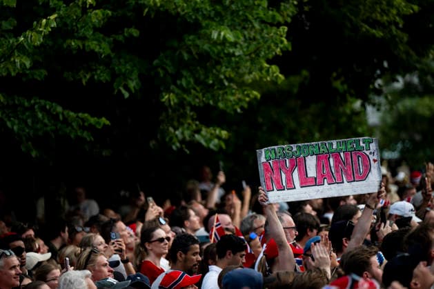 260713 Fans of Norway at a team reception during day 33 of the FIFA World Cup, WM, Weltmeisterschaft, Fussball 2026 on July 13, 2026 in Oslo. Photo: Jon Olav Nesvold BILDBYRAN COP 217 VG0993 football fifa world cup 2026 day 33 norway team reception bbeng publik *** July 13, 2026: Fans of Norway at a team reception on day 33 of the 2026 FIFA World Cup, 2026 in Oslo. Photo by Jon Olav Nesvold, BILDBYRAN COP 217 VG0993: soccer, FIFA World Cup 2026, Day 33, Norway, team reception, BBENG, audience  Copyright: JONxOLAVxNESVOLD BB260713JE012