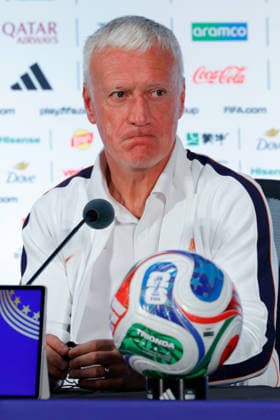 July 13, 2026, Arlington, Texas, USA: France manager DIDIER DESCHAMPS speaks to members of the media during a press conference, PK, Pressekonferenz at Dallas Stadium ahead of their semifinal match against France at the 2026 FIFA World Cup, WM, Weltmeisterschaft, Fussball Arlington USA - ZUMAa325 20260713_zsa_a325_001 Copyright: xDavidxBalleringxIix