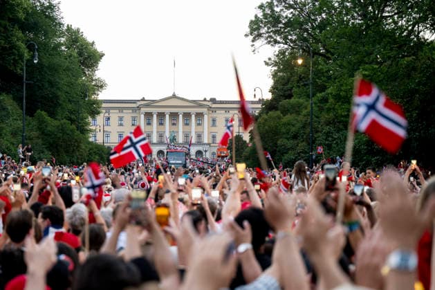 260713 Fans of Norway at a team reception during day 33 of the FIFA World Cup, WM, Weltmeisterschaft, Fussball 2026 on July 13, 2026 in Oslo. Photo: Jon Olav Nesvold BILDBYRAN COP 217 VG0993 football fifa world cup 2026 day 33 norway team reception bbeng publik *** July 13, 2026: Fans of Norway at a team reception on day 33 of the 2026 FIFA World Cup, 2026 in Oslo. Photo by Jon Olav Nesvold, BILDBYRAN COP 217 VG0993: soccer, FIFA World Cup 2026, Day 33, Norway, team reception, BBENG, audience  Copyright: JONxOLAVxNESVOLD BB260713JE024