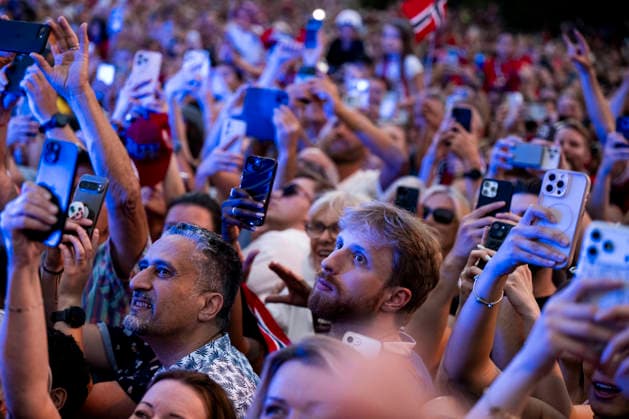 260713 Fans of Norway at a team reception during day 33 of the FIFA World Cup, WM, Weltmeisterschaft, Fussball 2026 on July 13, 2026 in Oslo. Photo: Jon Olav Nesvold BILDBYRAN COP 217 VG0993 football fifa world cup 2026 day 33 norway team reception bbeng publik *** July 13, 2026: Fans of Norway at a team reception on day 33 of the 2026 FIFA World Cup, 2026 in Oslo. Photo by Jon Olav Nesvold, BILDBYRAN COP 217 VG0993: soccer, FIFA World Cup 2026, Day 33, Norway, team reception, BBENG, audience  Copyright: JONxOLAVxNESVOLD BB260713JE037