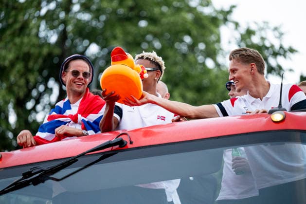 260713 orjan Nyland and Martin odegaard of Norway at a team reception during day 33 of the FIFA World Cup, WM, Weltmeisterschaft, Fussball 2026 on July 13, 2026 in Oslo. Photo: Jon Olav Nesvold BILDBYRAN COP 217 VG0993 football fifa world cup 2026 day 33 norway team reception bbeng *** July 13, 2026: Orjan Nyland and Martin Ødegaard of Norway at a team reception on Day 33 of the 2026 FIFA World Cup on July 13, 2026 in Oslo. Photo by Jon Olav Nesvold, BILDBYRAN COP 217 VG0993: soccer, FIFA World Cup 2026, Day 33, Norway, team reception, bbeng  Copyright: JONxOLAVxNESVOLD BB260713JE034