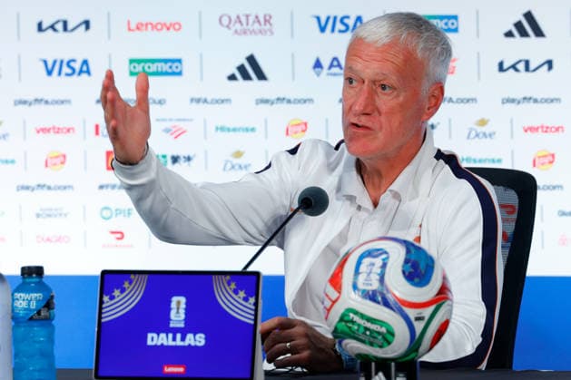 July 13, 2026, Arlington, Texas, USA: France manager DIDIER DESCHAMPS speaks to members of the media during a press conference, PK, Pressekonferenz at Dallas Stadium ahead of their semifinal match against France at the 2026 FIFA World Cup, WM, Weltmeisterschaft, Fussball FIFA World Cup 2026 - France Press Conference  - ZUMAa325 20260713_zsa_a325_005 Copyright: xDavidxBalleringxIix