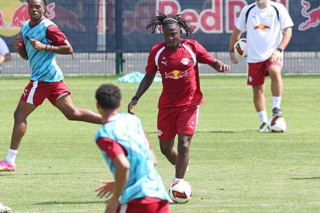 Bundesliga: Auftakttraining von RB Leipzig, 13.07.2026 Johan Bakayoko (11, RB Leipzig). Fußball-Bundesliga, Saison 2026 2027: Auftaktraining von RB Leipzig am 13.07.2026 im RB-Trainingszentrum am Cottaweg. *** RB Leipzig s Bundesliga Season-Opener Training Session, July 13, 2026; Johan Bakayoko 11; RB Leipzig Soccer Bundesliga, 2026–2027 Season; RB Leipzig s season-opener training session on July 13, 2026, at the RB Training Center on Cottaweg Copyright: xBEAUTIFULxSPORTS JanxKaeferx