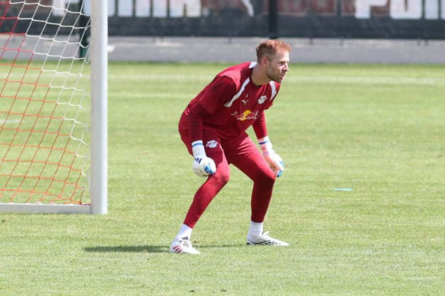 Bundesliga: Auftakttraining von RB Leipzig, 13.07.2026 Torwart Peter Gulacsi (1, RB Leipzig). Fußball-Bundesliga, Saison 2026 2027: Auftaktraining von RB Leipzig am 13.07.2026 im RB-Trainingszentrum am Cottaweg. *** RB Leipzig s Bundesliga preseason training session, July 13, 2026; Goalie Peter Gulacsi 1, RB Leipzig Soccer Bundesliga, 2026–2027 season; RB Leipzig s preseason training session on July 13, 2026, at the RB Training Center on Cottaweg Copyright: xBEAUTIFULxSPORTS JanxKaeferx