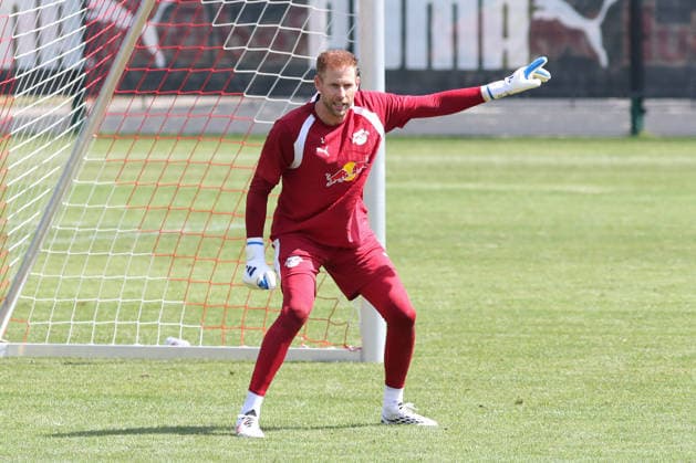Bundesliga: Auftakttraining von RB Leipzig, 13.07.2026 Torwart Peter Gulacsi (1, RB Leipzig). Fußball-Bundesliga, Saison 2026 2027: Auftaktraining von RB Leipzig am 13.07.2026 im RB-Trainingszentrum am Cottaweg. *** RB Leipzig s Bundesliga preseason training session, July 13, 2026; Goalie Peter Gulacsi 1, RB Leipzig Soccer Bundesliga, 2026–2027 season; RB Leipzig s preseason training session on July 13, 2026, at the RB Training Center on Cottaweg Copyright: xBEAUTIFULxSPORTS JanxKaeferx
