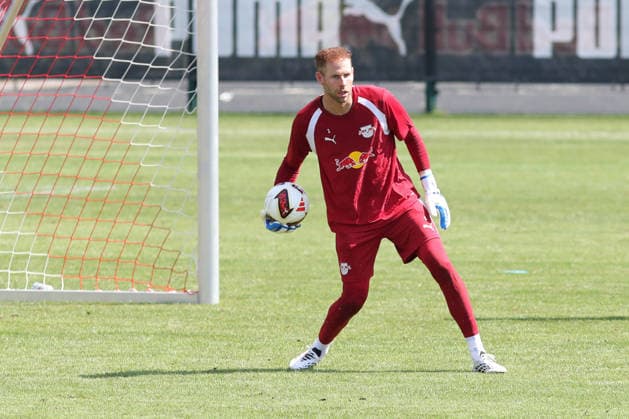 Bundesliga: Auftakttraining von RB Leipzig, 13.07.2026 Torwart Peter Gulacsi (1, RB Leipzig). Fußball-Bundesliga, Saison 2026 2027: Auftaktraining von RB Leipzig am 13.07.2026 im RB-Trainingszentrum am Cottaweg. *** RB Leipzig s Bundesliga preseason training session, July 13, 2026; Goalie Peter Gulacsi 1, RB Leipzig Soccer Bundesliga, 2026–2027 season; RB Leipzig s preseason training session on July 13, 2026, at the RB Training Center on Cottaweg Copyright: xBEAUTIFULxSPORTS JanxKaeferx